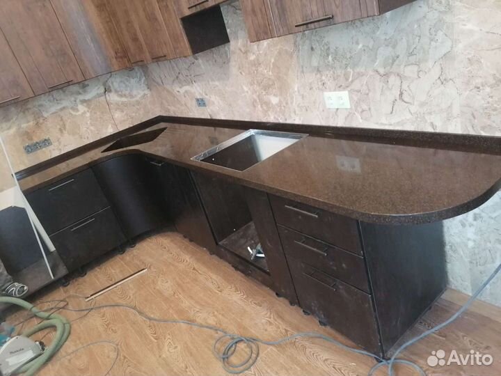 Столешница из искусственного акрилового камня