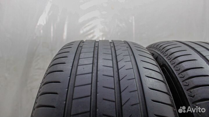 Bridgestone Alenza 001 225/60 R17 99V