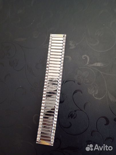 Браслет ремешок для часов резинка