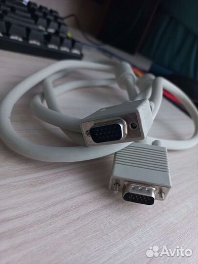 Кабель VGA-VGA новый
