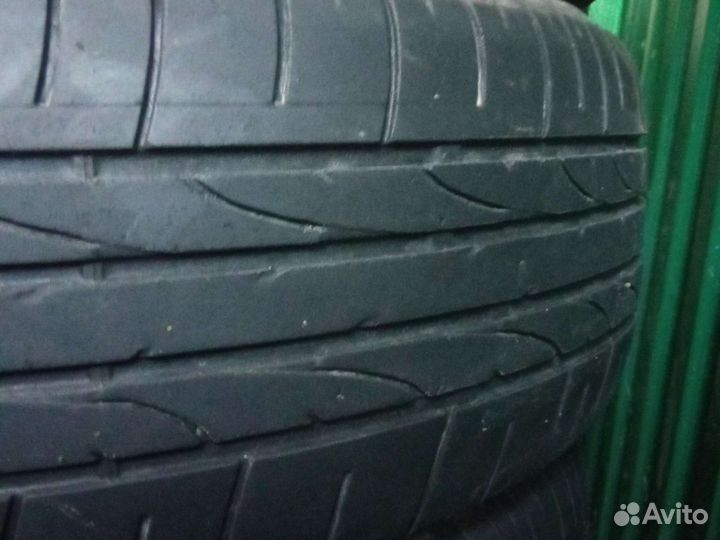 Bridgestone Dueler H/T 215/65 R16