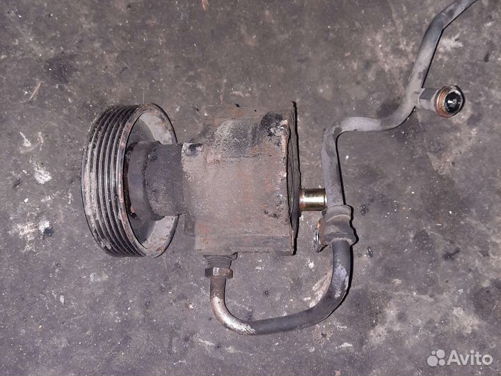 Насос гур Renault laguna 1