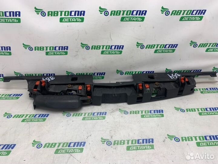 Накладка замка капота передняя Opel Astra J