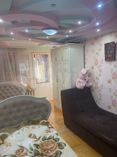 3-к. квартира, 79 м², 3/9 эт.