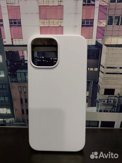 Чехлы на iPhone 13 pro max