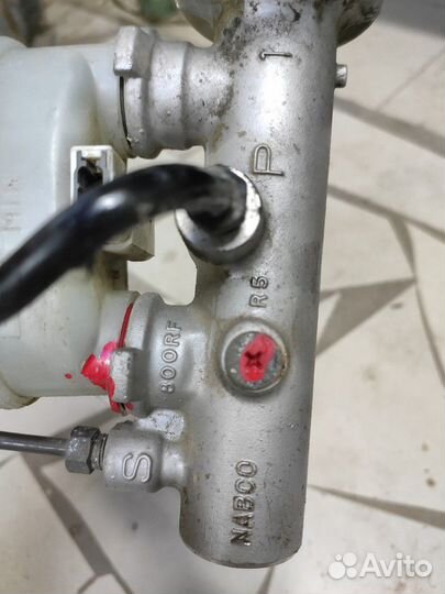 Главный тормозной цилиндр ниссан примьера p11