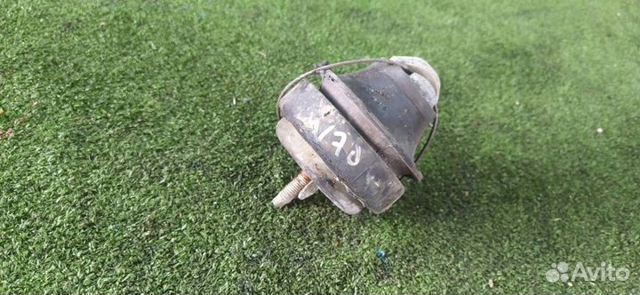 Подушка двс задняя Volvo V70 B5254T4