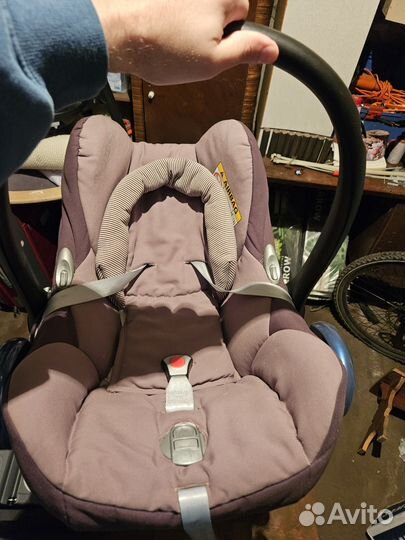 Автолюлька maxi cosi pebble с базой isofix