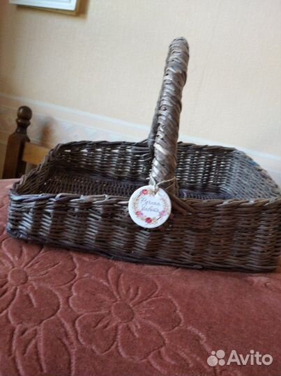 Плетеная корзина