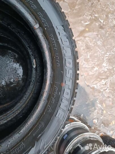 Roadstone Winguard WinSpike 205/55 R16