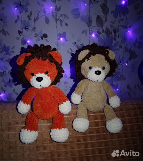 Вязаные львята