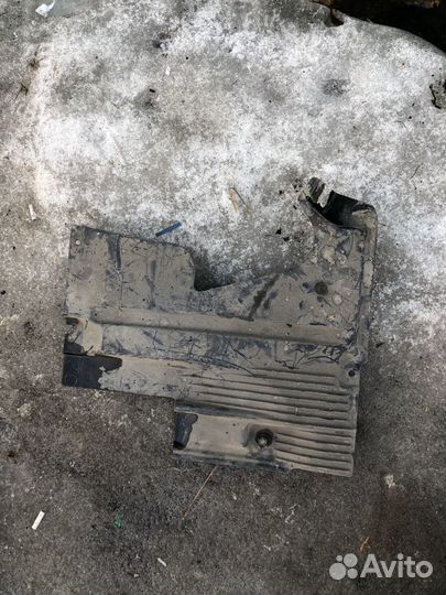 Audi A6 C6 защита днища задняя правая