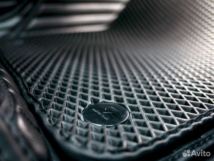 3D коврики из экокожи Toyota Camry