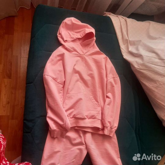 Спортивный костюм