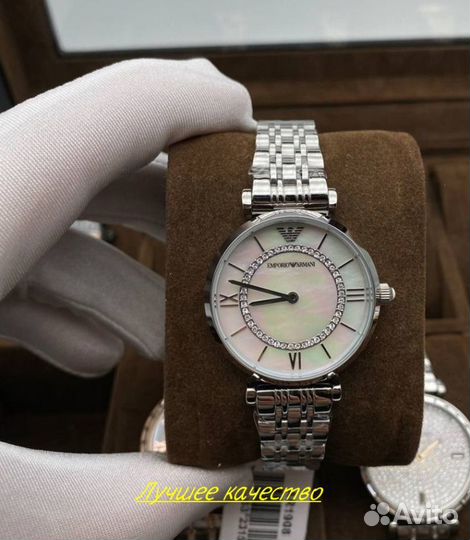 Женские часы Emporio Armani