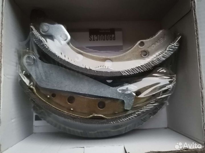 Тормозные колодки барабанные на Audi A2, Golf, Pol