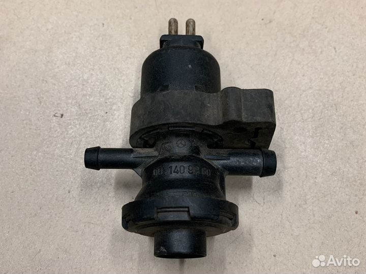 Клапан вентиляции топливного бака W210