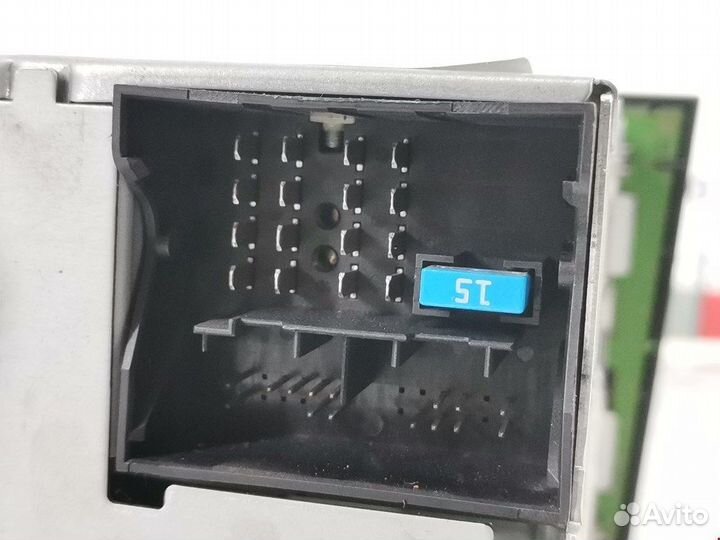 Магнитола для Opel Astra H 13251045