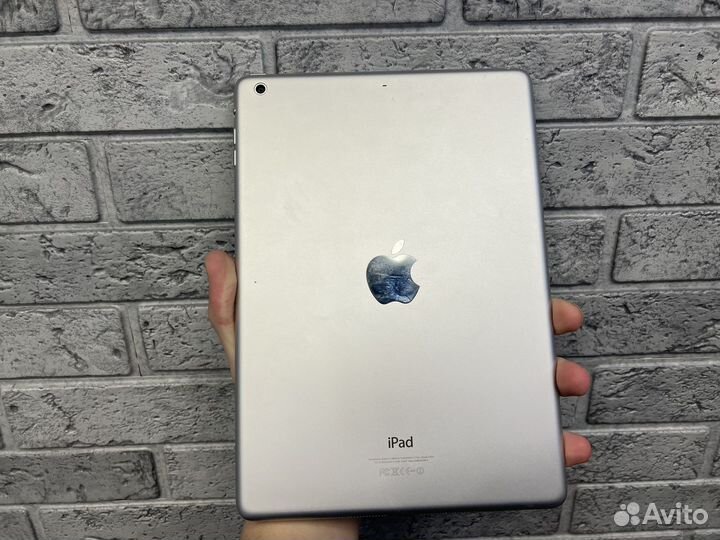 iPad Air 128GB Wi-Fi