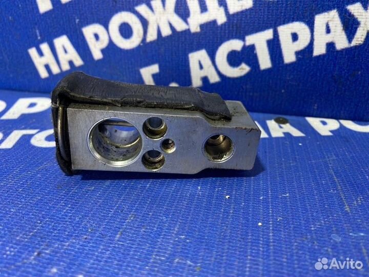 Клапан кондиционера Toyota Camry 40 седан 2007