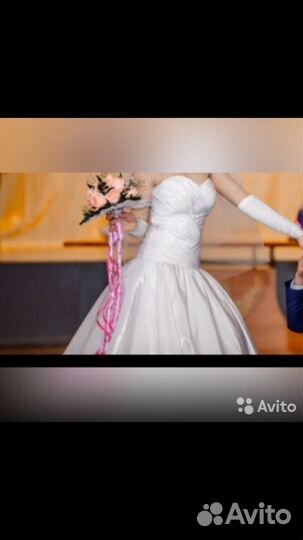 Свадебное платье