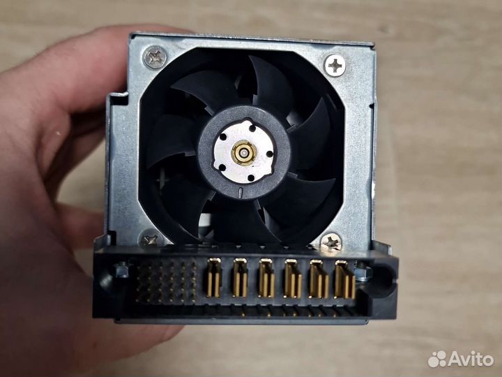 Блок питания Dell 12v 700w серверный