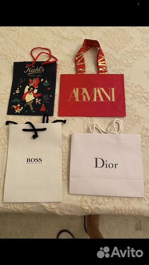 Пакеты подарочные брендовые