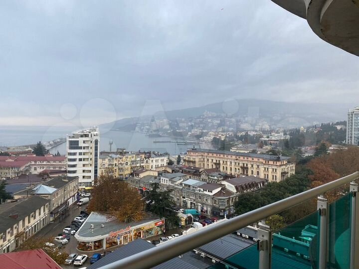 Квартира-студия, 40 м², 8/10 эт.