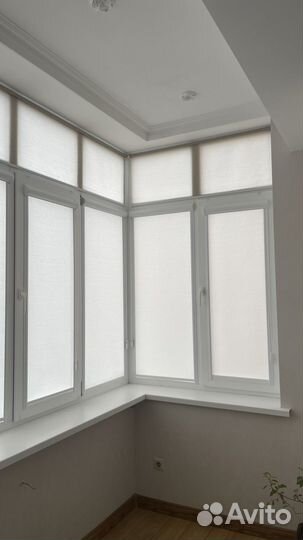 Жалюзи и рулонные шторы на окна