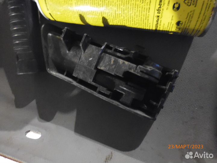 Тойота камри 40 открывание бензобака