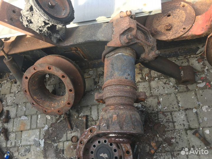 1056812 Ось Шмитц Полуприцепы Schmitz