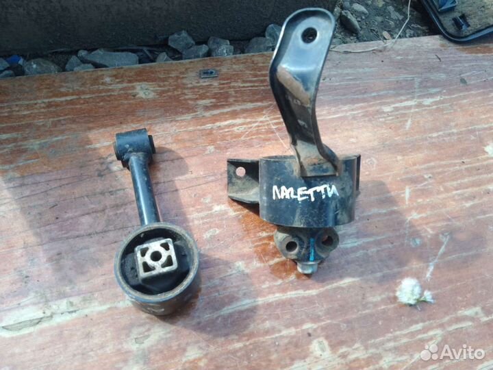 Подушка двигателя Chevrolet Lachetti