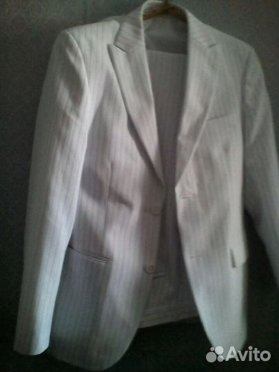 Костюм мужской,в хорошем состоянии