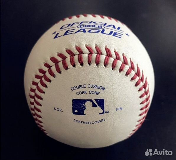 Бейсбольный мяч