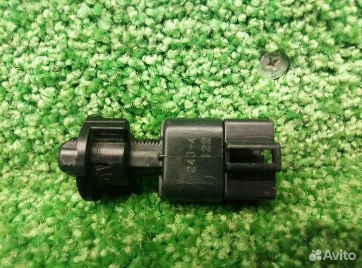 Датчик педали тормоза Mitsubishi Outlander CU 2003