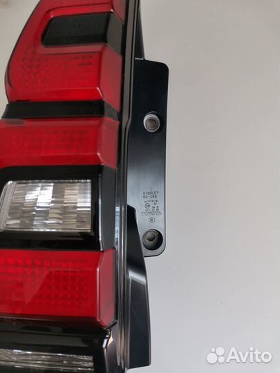 Фонарь левый на toyota Land Cruiser Prado150