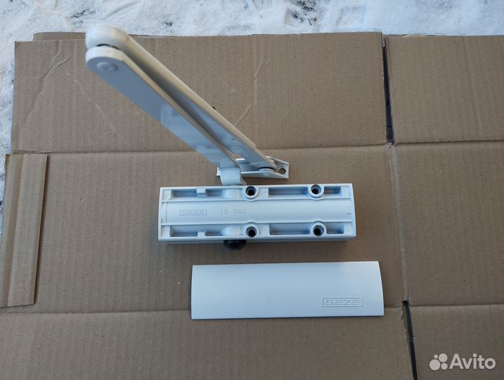 Доводчик geze 1500