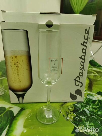 Бокалы для шампанского