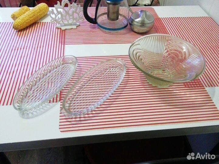 Селедочницы +салатник за всё