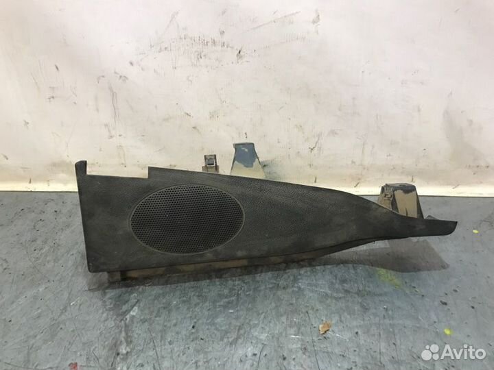 Крышка динамика задняя правая Chery Very хетчбек