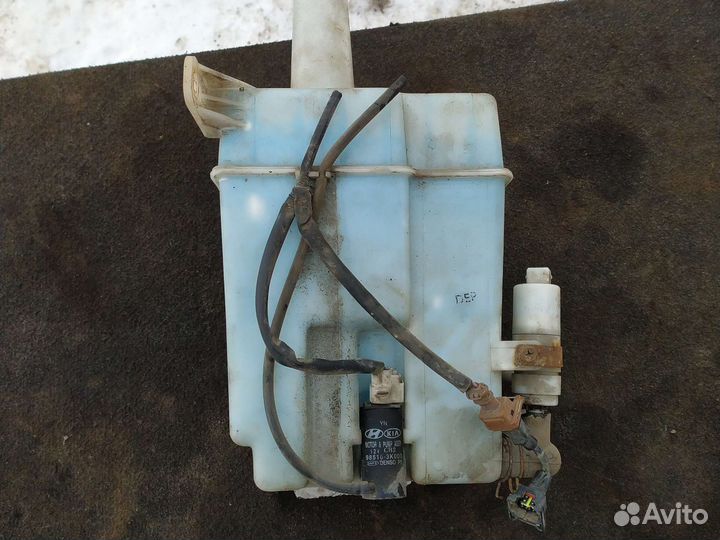 Бачок омывателя hyundai sonata 4