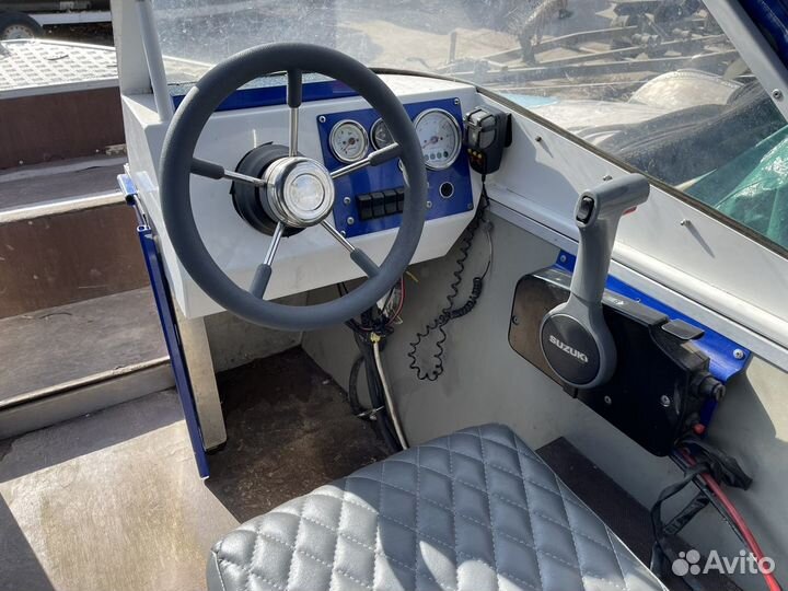 Моторная лодка Салют 480