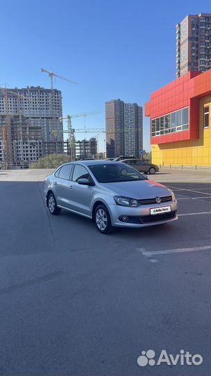 Volkswagen Polo 1.6 AT, 2011, 142 500 км