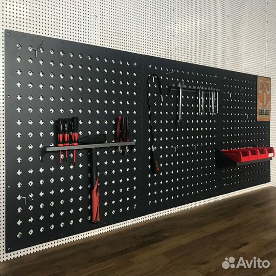 Перфорированная панель для инструментов