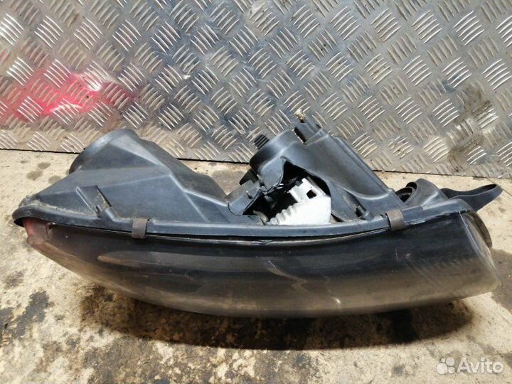 Фара передняя правая Renault Logan 2 L8 K7M 2015