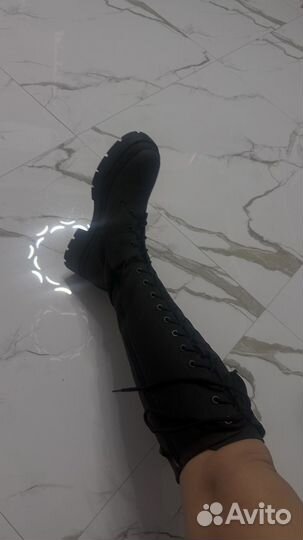 Ботинки на шнуровке женские зимние