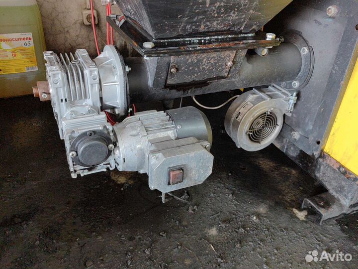 Автоматический угольный твердотопливный котёл