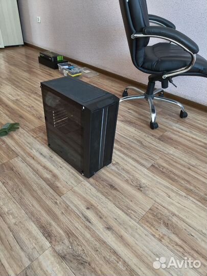 Корпус хорошо продуваемый с вентиляторами