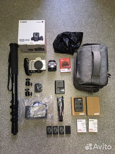 Фотоаппарат (камера, фотокамера) Canon M50