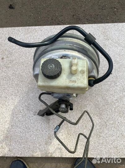 Вакуумный усилитель тормозов Мерседес W220